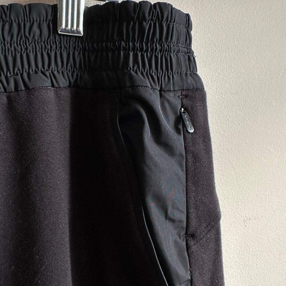 Athleta TALL Triumph Hybrid Wide Crop Pants Black XL - Picture 8 of 11